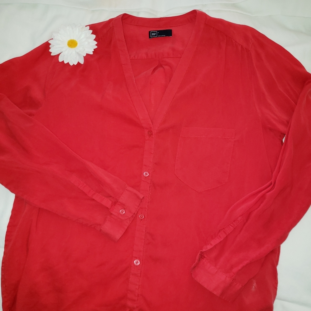 Gap red button down blouse